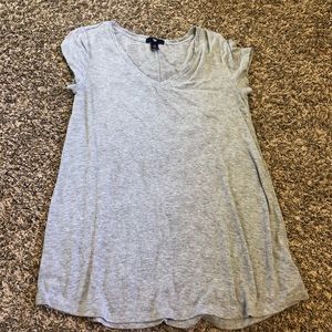 gap tee